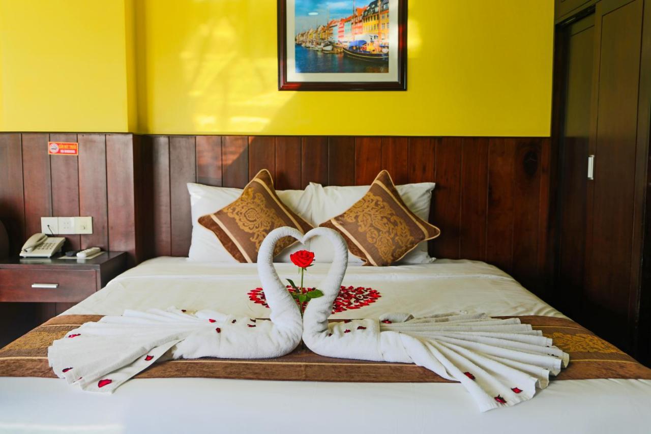 Melyna Hotel Να Τρανγκ Εξωτερικό φωτογραφία